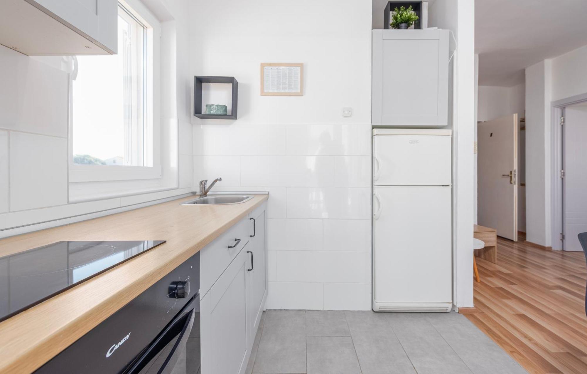 Apartman Iva Novalja Buitenkant foto